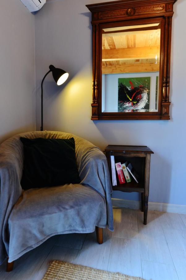 Chez Pique-Fesse Chambre D'Hote Saint-Martin-L'ars エクステリア 写真